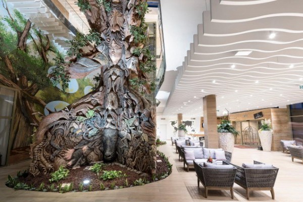 Az év legjobb szálláshelye lett állatkerti szállodánk a Hotel Pangea