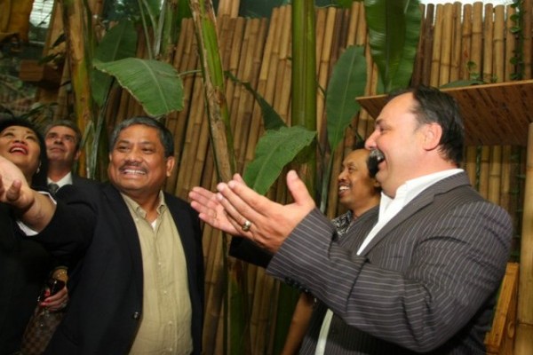 Indonéz villámlátogatás