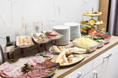 A mai naptól akadálymentes étlap is kérhető állatkerti szállodánkban, a Hotel Pangeában cikk kiemelő képe